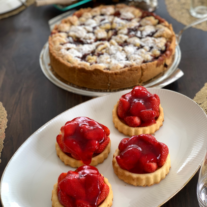 Scones with jam and clotted cream